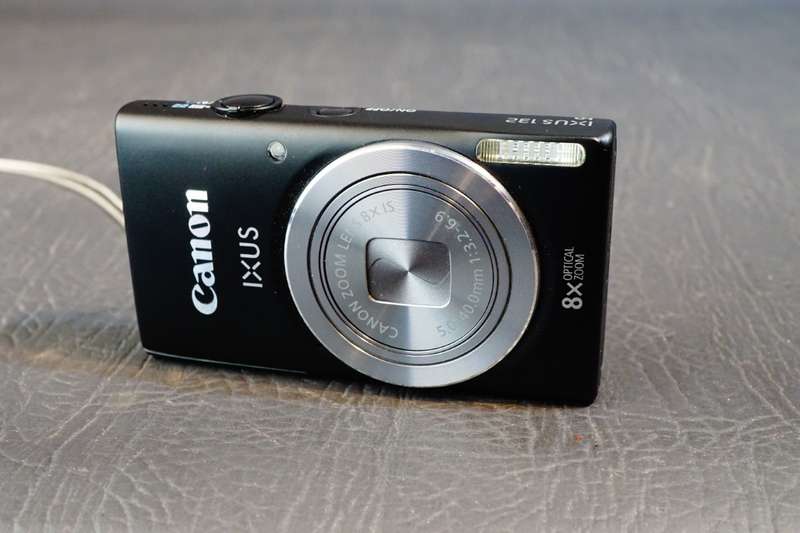 Canon PowerShot ELPH 115 IS / IXUS 132 16.0MP Compact Digital Camera **Great Condition**