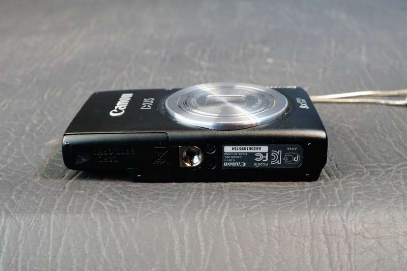 Canon PowerShot ELPH 115 IS / IXUS 132 16.0MP Compact Digital Camera **Great Condition**