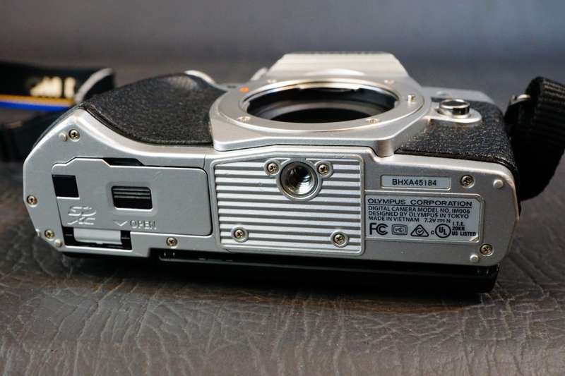 Olympus OM-D E-M10 Mark III 16.1 MP Digital Camera Body