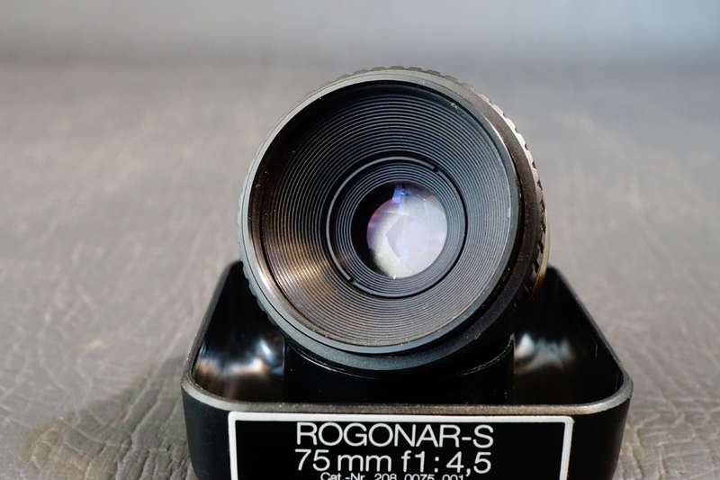 Rodenstock Rogonar-S 75mm F4.5 Enlarging Lens M39 Thread and Jewel Case **Excellent Condition**