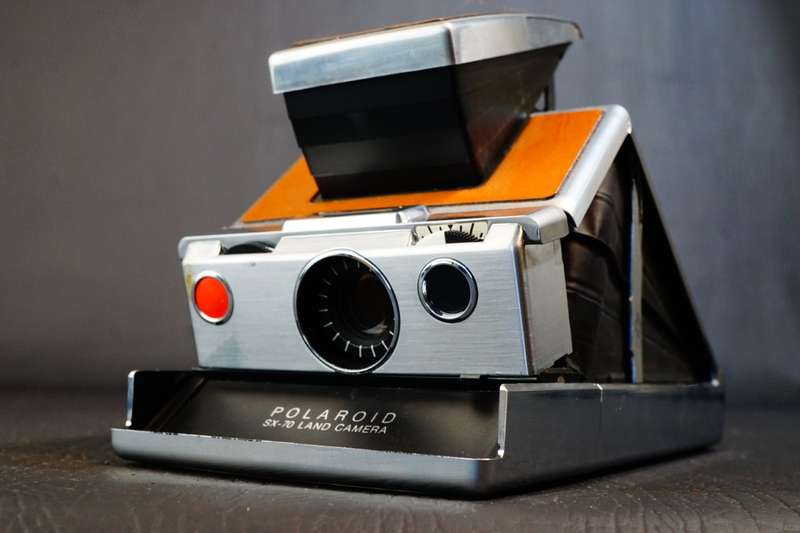 Polaroid SX-70 Land Camera Instant Film Camera with Leather Carry Case **Great Condition**