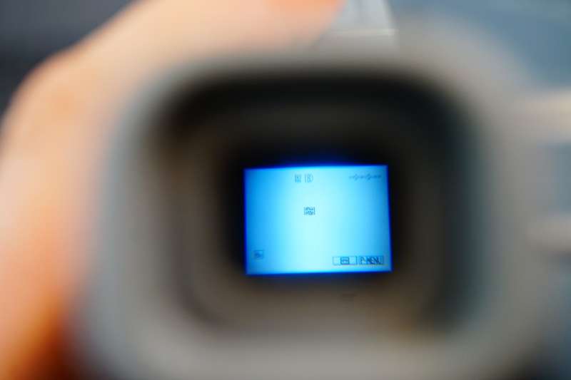 Sony CCD-TRV460 Hi8 Tape Digital Video Camera HANDYCAM Camcorder **Record Transfer Play Video8 Hi8**