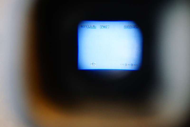 Sony CCD-TRV208E Hi8 Tape Digital Video Camera HANDYCAM Camcorder **Great Condition**