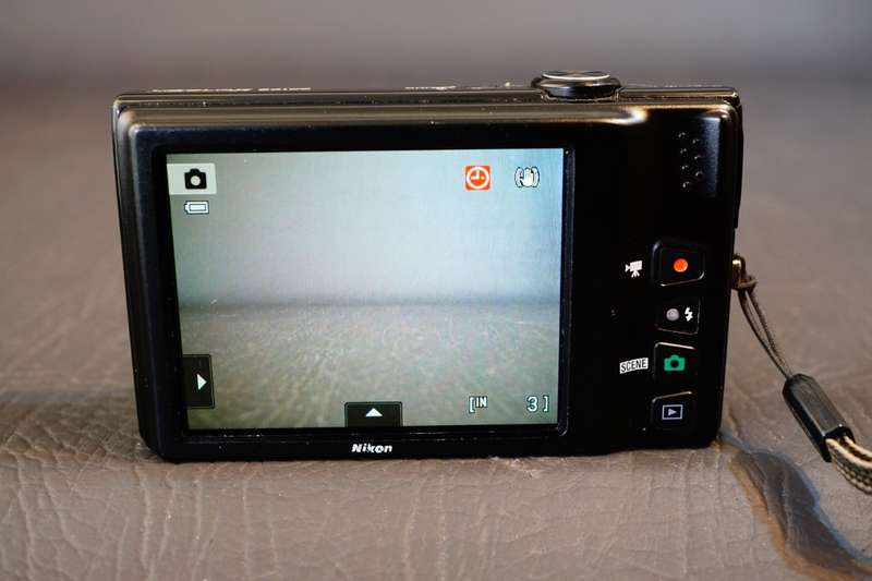Nikon Coolpix S6150 16MP Digital Camera with Touch Screen  **Good Condition**