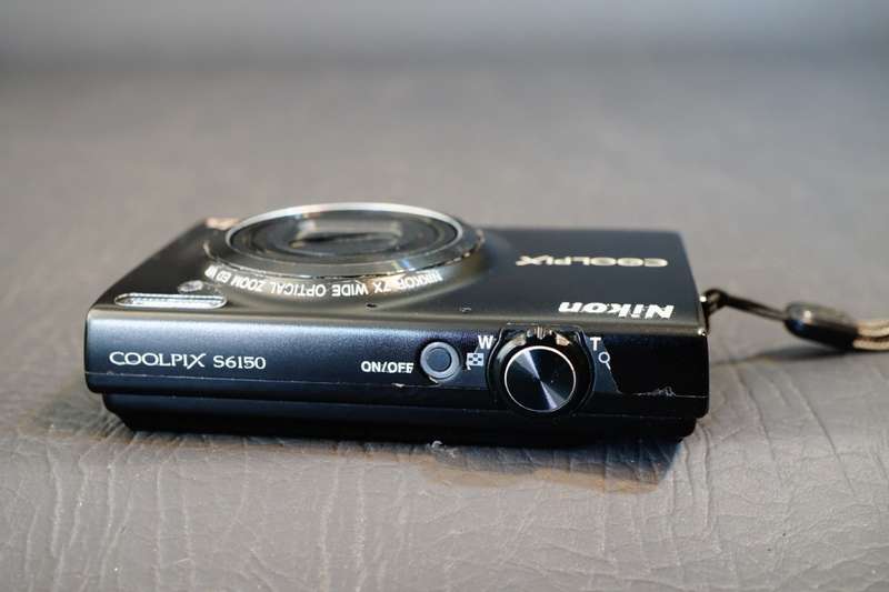Nikon Coolpix S6150 16MP Digital Camera with Touch Screen  **Good Condition**