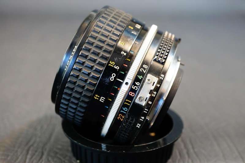 Nikon Nikkor 28mm F2.8 Lens in Nikon AI Mount  **Great Condition**