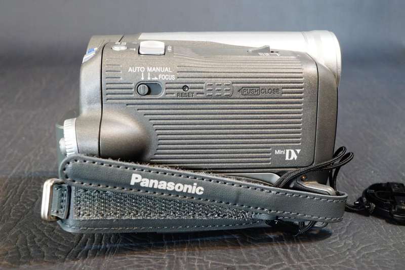 Panasonic NV-GS6 Mini DV Video Camcorder with 20 X Optical Zoom **Great Condition**