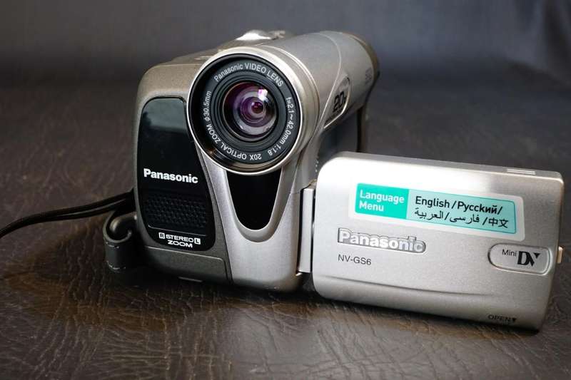 Panasonic NV-GS6 Mini DV Video Camcorder with 20 X Optical Zoom **Great Condition**