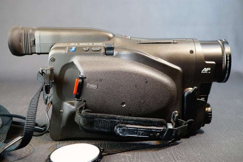 Panasonic NV-RX7 Video Movie Handycam Camcorder Camera VHS-C Tape Format **Great Condition**