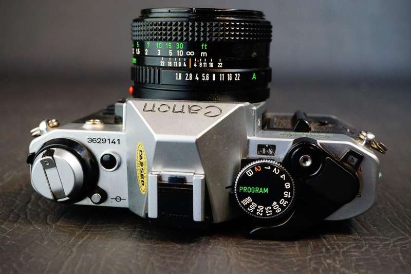 Canon AE-1 Program 35mm SLR Camera with Canon FD 50mm F1.8 Lens  **Great Condition**