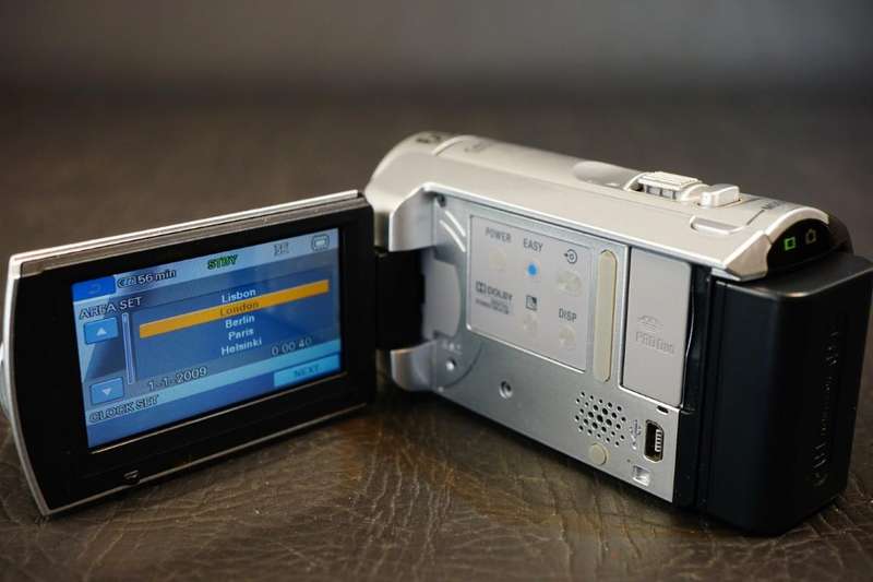 Sony Handycam DCR-SX40 Camcorder Digital Video Camera Recorder **Good Condition**