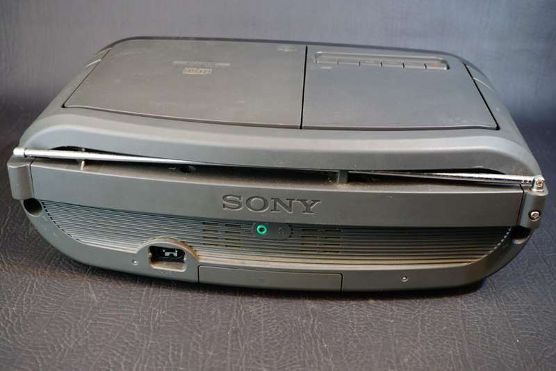 Sony CFD-S07CP CD Radio Cassette-Corder Boombox **Great Condition**