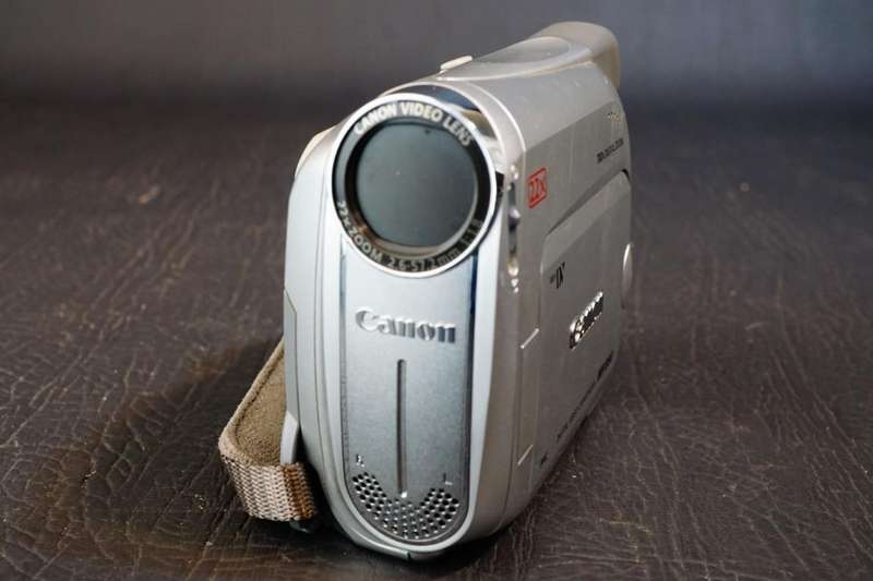 Canon MV890 MiniDv Mini Dv Camera Camcorder **Great Condition**