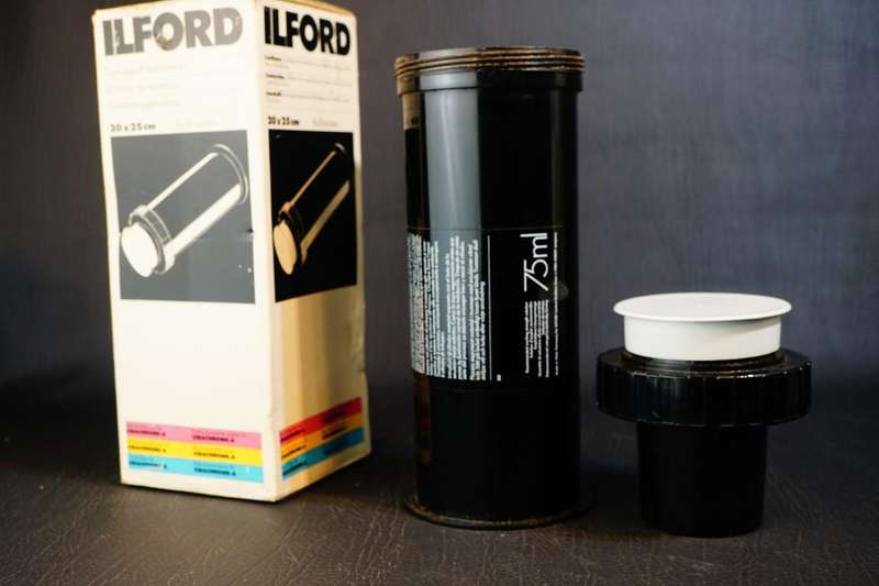 Ilford 8X10 in 20X25cm Film Processing Drum for 8X10 Film with Original Box **Good Condition**
