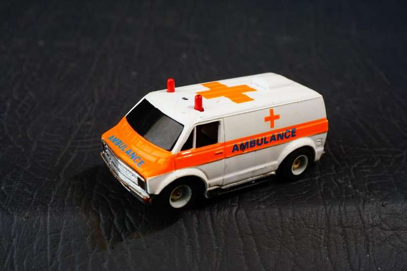 Vintage Tyco Dodge Van Ambulance #3954 Slot Car Tested **Great Condition**