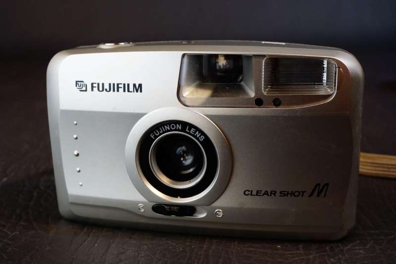 Fujifilm Clear Shot M 35mm Point and Shoot Film Camera **Great Condition**