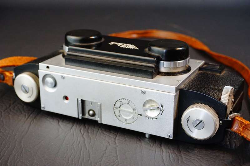 David White Stereo Realist Anastigmat Camera with 35mm F3.5 Lens **Great Condition**