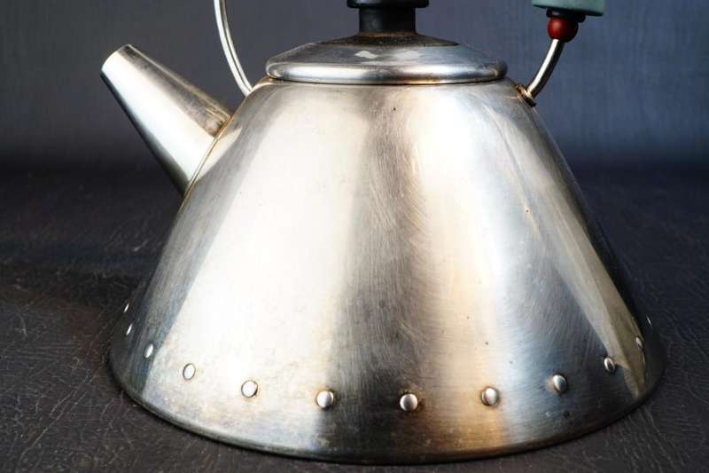 Alessi Stove Top Tea Kettle Inox 18/10 w Blue Handle Designed by Michael Graves **Good Condition**