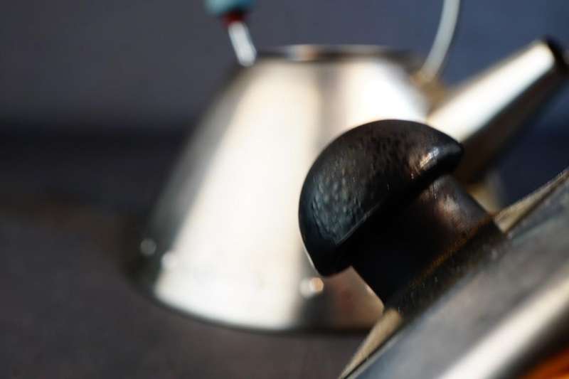 Alessi Stove Top Tea Kettle Inox 18/10 w Blue Handle Designed by Michael Graves **Good Condition**