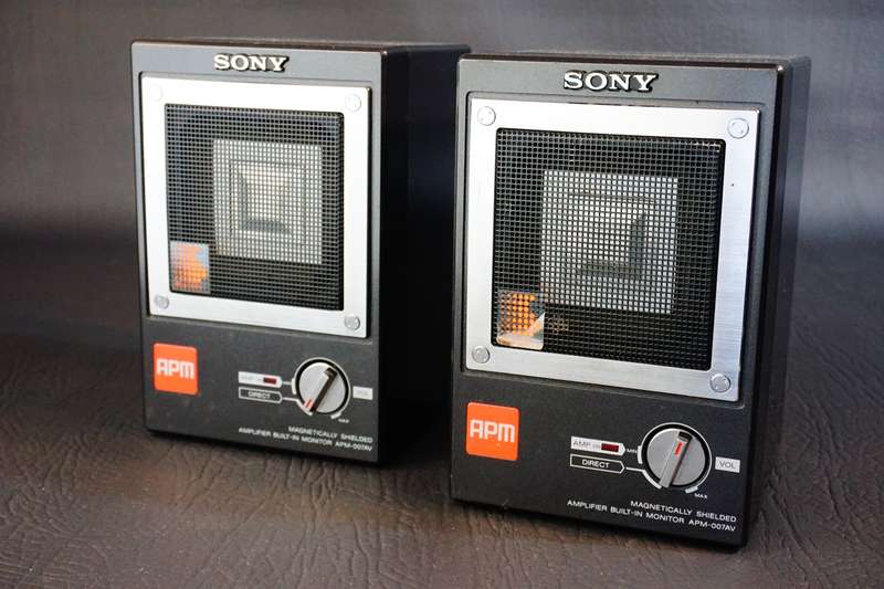 Sony APM-007AV Amplifier Powered Shielded Speakers **Great Condition**