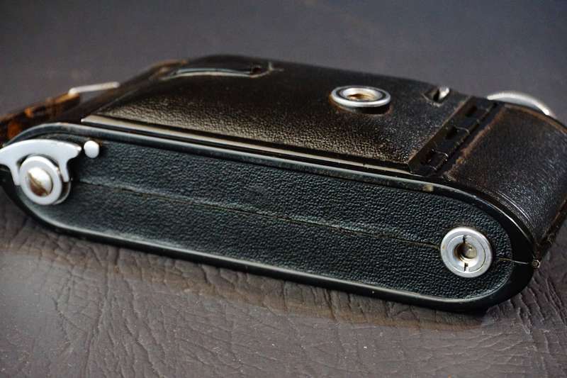 Voigtlander Bessa RF 6x9 Folding Camera with Heliar 105mm F3.5 Lens **Good Condition**