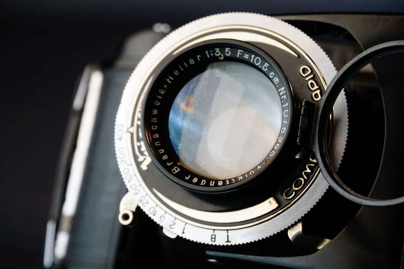 Voigtlander Bessa RF 6x9 Folding Camera with Heliar 105mm F3.5 Lens **Good Condition**