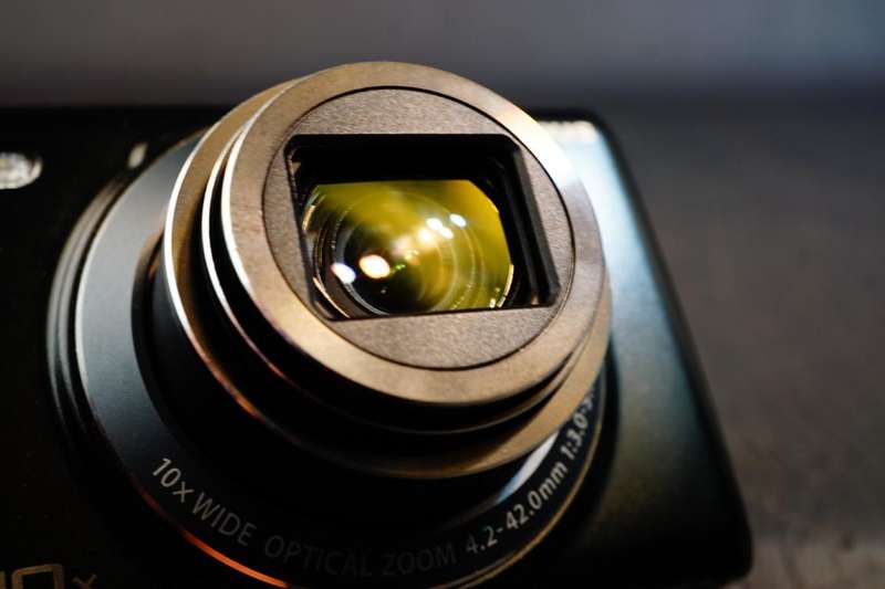 Olympus VR-340 16 MP 10x Super Wide Zoom Compact Digital Camera with Original Box **Great Condition*