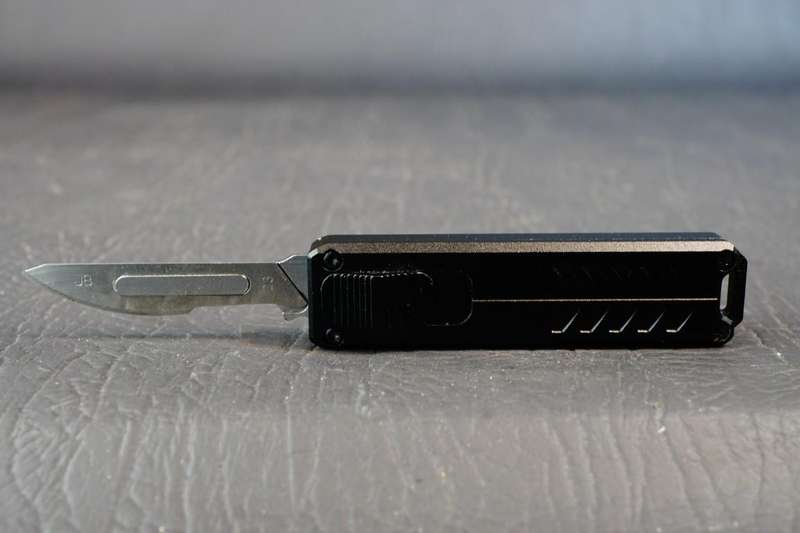 OTF Scalpel Knife Automatic Out the Front D/A Double Action Blade 5.25" MINI Black  **5 Blades Inc**