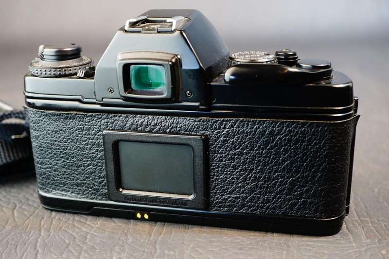 Pentax LX 35mm SLR Camera + Pentax 50mm F1.7 Lens, LX Motor Drive + Sports Finders *Great Condition*