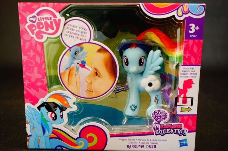 My Little Pony Rainbow Dash Explore Equestria Magical Scene Hasbro 2015 **New Old Shop Stock**