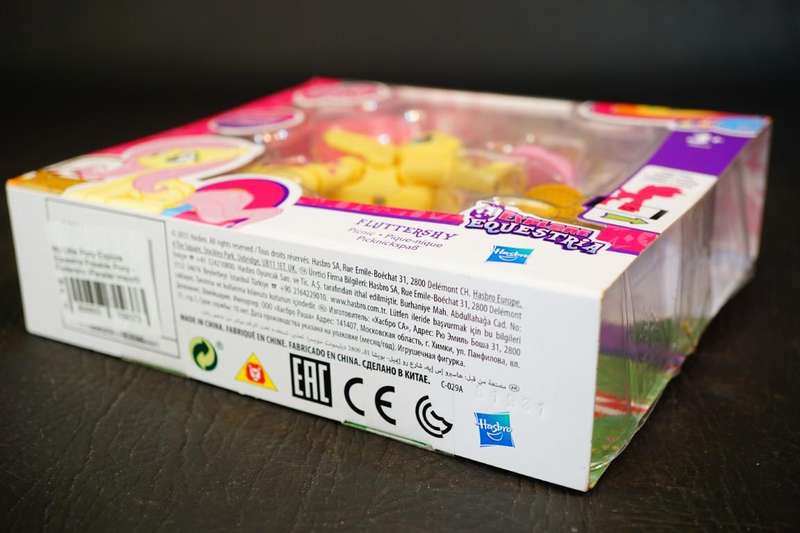 My Little Pony Explore Equestria Fluttershy Picnic Hasbro 2015  **New Old Shop Stock**