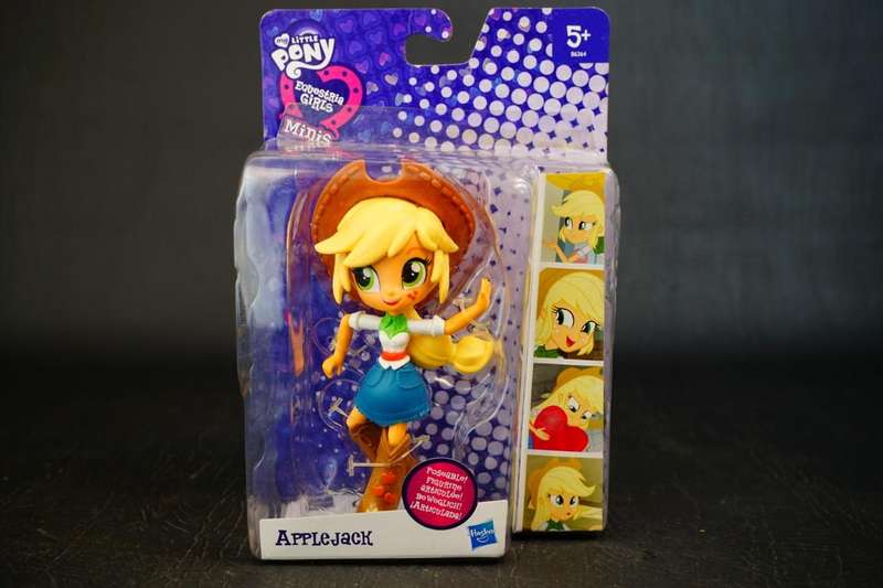 My Little Pony Equestria Girls Minis Applejack Hasbro 2015 *New Old Shop Stock*