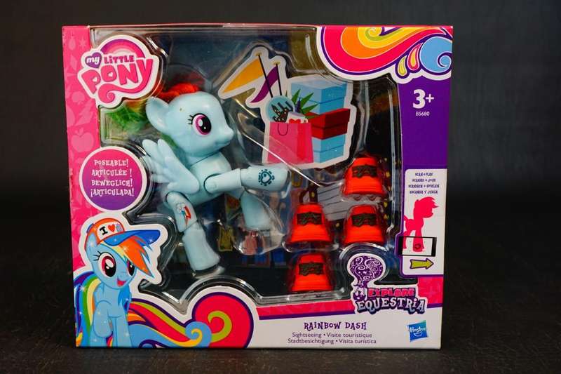 My Little Pony Explore Equestria Rainbow Dash Sightseeing Hasbro 2015  *New Old Shop Stock*