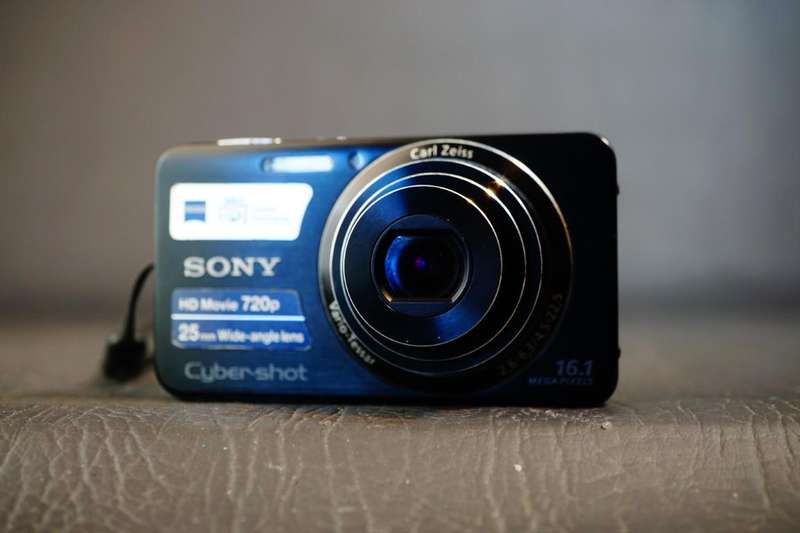 Sony Cyber-shot DSC-W630 16.1 MP Compact Digital Camera **Great Condition**