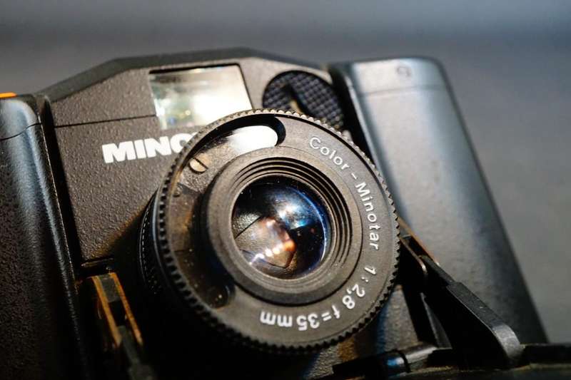 Minox 35 GL Film Camera 35mm f2.8 Lens with Half Leather Carrying Case **Great Condition**