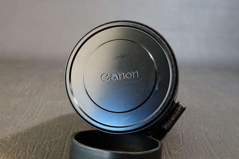 Canon New FD NFD 500mm f8 Reflex Mirror Catadioptric Lens in Canon FD Mount **Excellent Condition**