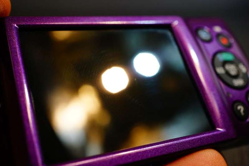 Purple Canon Ixus 145 / ELPH 135 16.0MP Digital Compact Camera with Box **Great Condition**