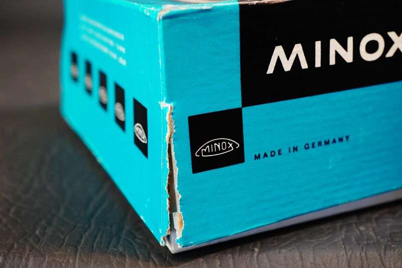 Minox Daylight Film Developing Tank w/ Thermometer in Box & Instructions **Great Condition**