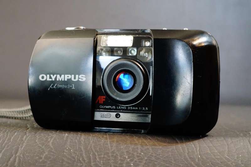Olympus MJU-1 Point and Shoot AF Film Camera with 35mm F3.5 Prime Lens **Good Condition**