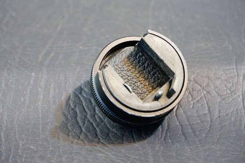Genuine Nikon AS-1 Flash Coupler Hot Shoe Adapter for F2, F2A, F2AS Cameras  **Good Condition**