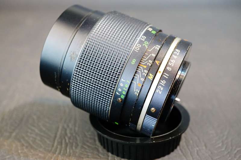 Accura Diamatic YS 135mm F2.8 Lens in M42 Screw Mount  **Good Condition**