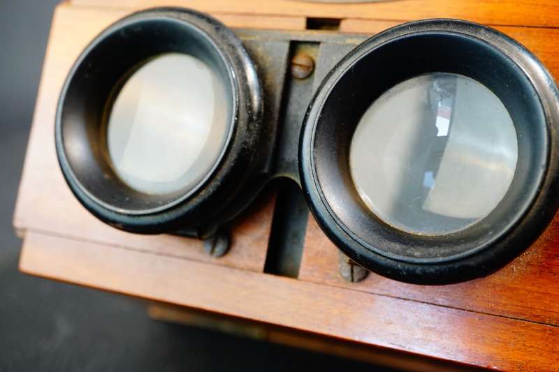 Unis France Stereoscope Viewer from the late 1800s **Good Condition**
