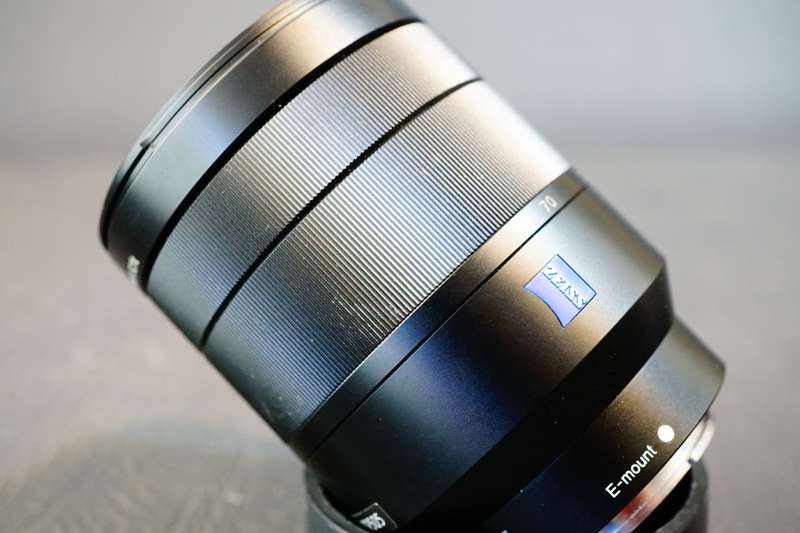 Sony Zeiss Vario-Tessar FE 24-70mm f4 T* ZA OSS E Mount Lens