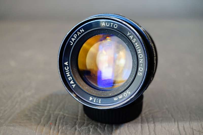 Yashica 50mm f1.4 Yashinon-DX Lens M42 Screw Mount  **Good Condition**