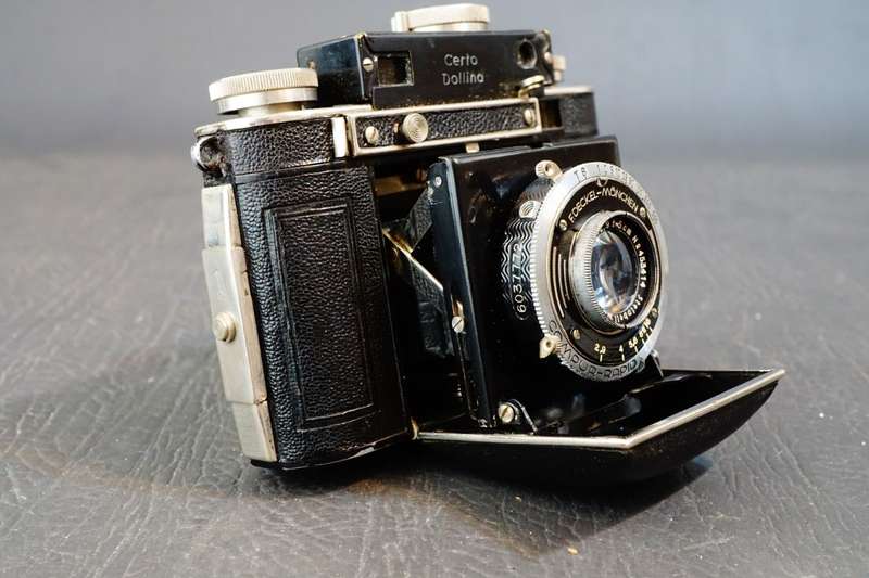 Certo Dollina II 35mm Rangefinder Camera with Cassar 50mm F2.9 Lens **Great Condition**