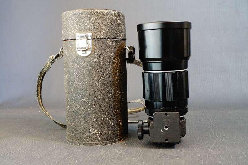 Asahi Pentax Super Multi Coated Takumar 300mm F4 Lens in M42 Screw Mount    **Excellent Condition**
