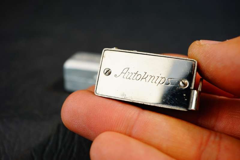 Haka Autoknips Model 1 Mechanical Clockwork Timer Shutter Release with Box **Excellent Condition**