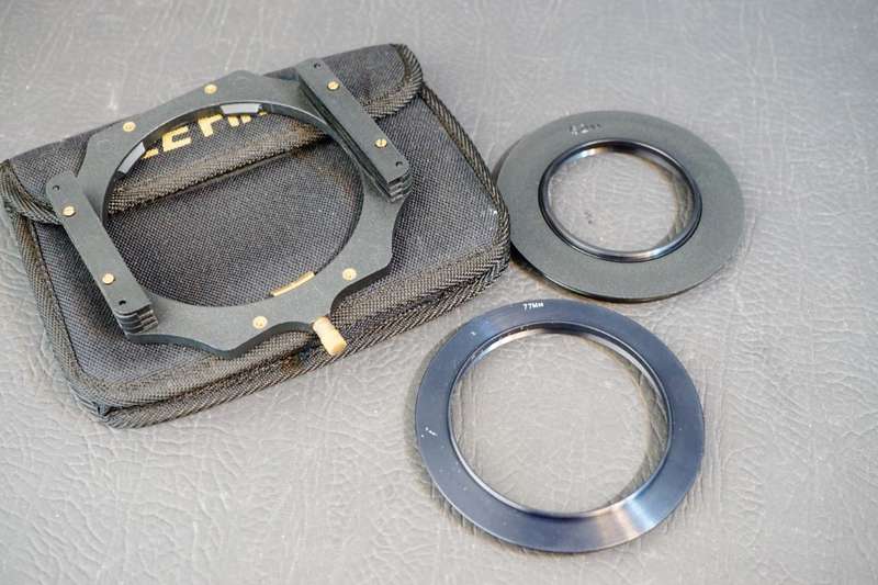 Lee Filter Holder LEE100 Set and Large Kit with Multiple Filters and Pouches **Excellent Condition**