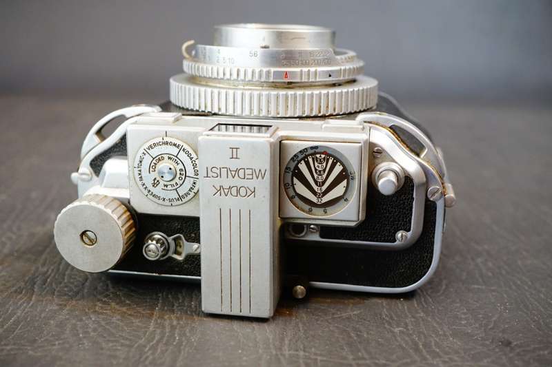 Kodak Medalist II 620 Film Range finder Camera with Ektar 100mm f3.5 Lens **Great Condition**