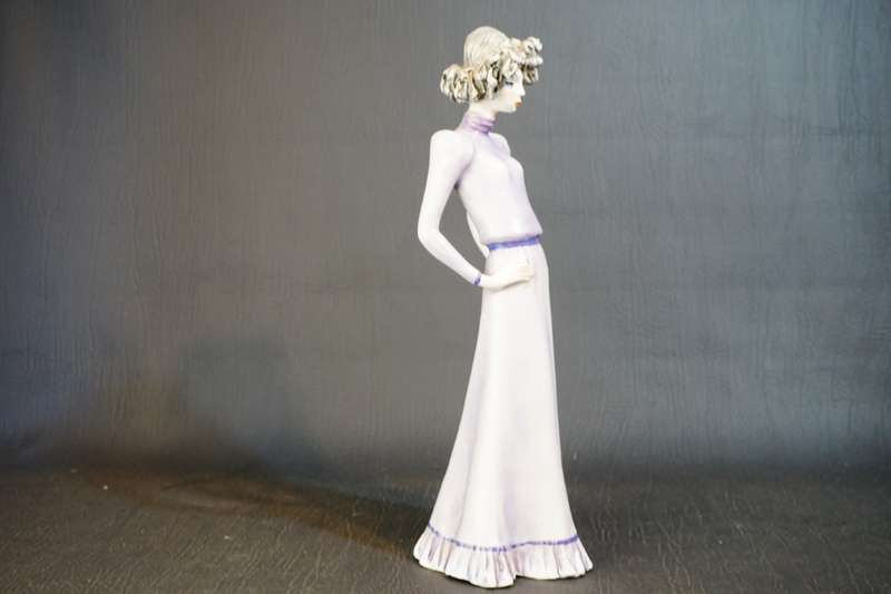 Tarcisio Tosin Pottery Art Deco 1930s Italian Figurine of an Elegant Lady